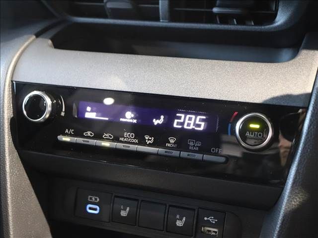 Toyota YARIS CROSS 2023-11 26986-4