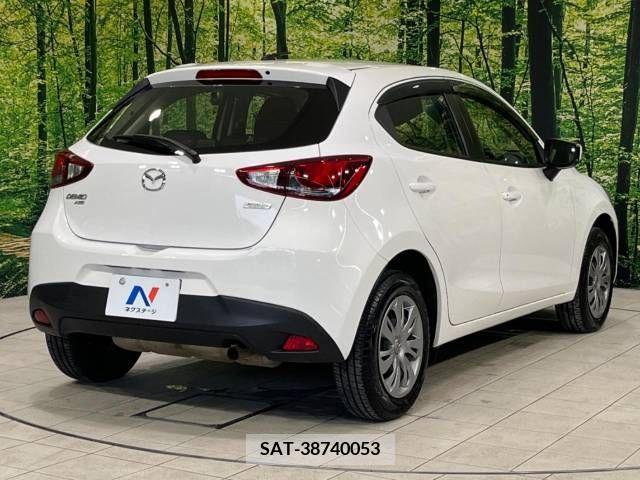 Mazda DEMIO 2017-03 359444-18