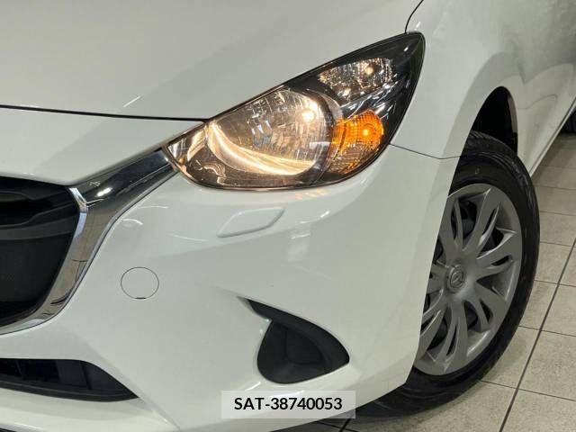 Mazda DEMIO 2017-03 359444-13
