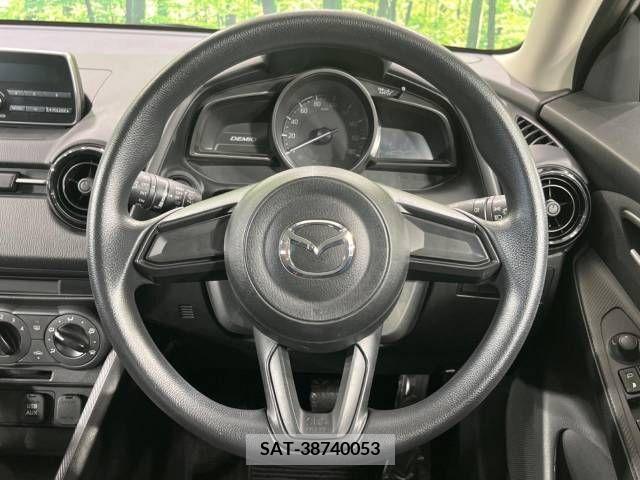 Mazda DEMIO 2017-03 359444-12