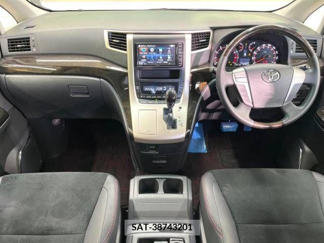 Toyota VELLFIRE 2013-02 255959-1