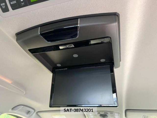Toyota VELLFIRE 2013-02 255959-3