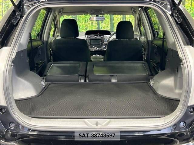 Toyota PRIUS ALPHA 2013-12 322232-10