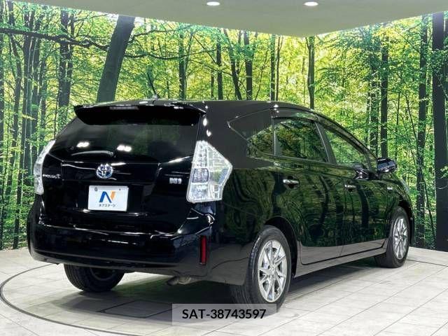 Toyota PRIUS ALPHA 2013-12 322232-17