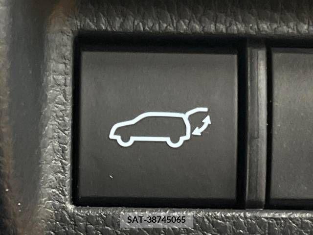 Toyota HARRIER 2023-05 297805-4