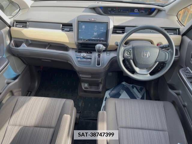 Honda FREED 2017-11 387177-1