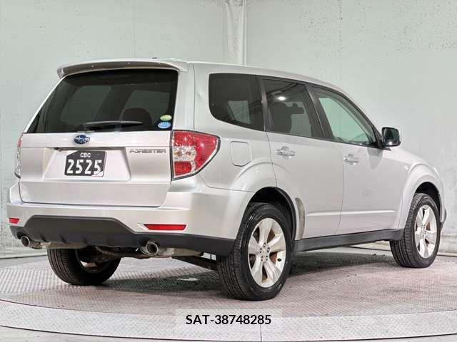 Subaru FORESTER 2009-12 232913-7