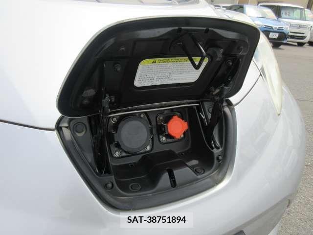Nissan LEAF 2011-01 201561-8