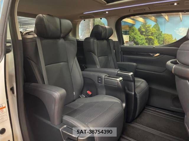 Toyota ALPHARD 2021-08 336283-9