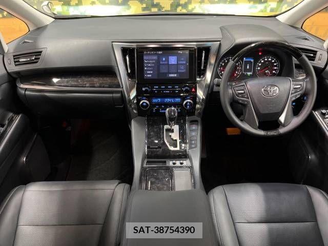 Toyota ALPHARD 2021-08 336283-1