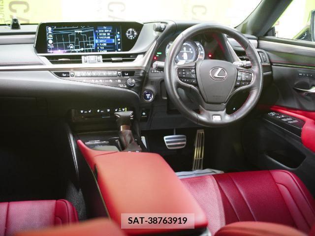 Lexus ES 2019-05 354381-2