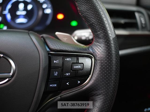 Lexus ES 2019-05 354381-16