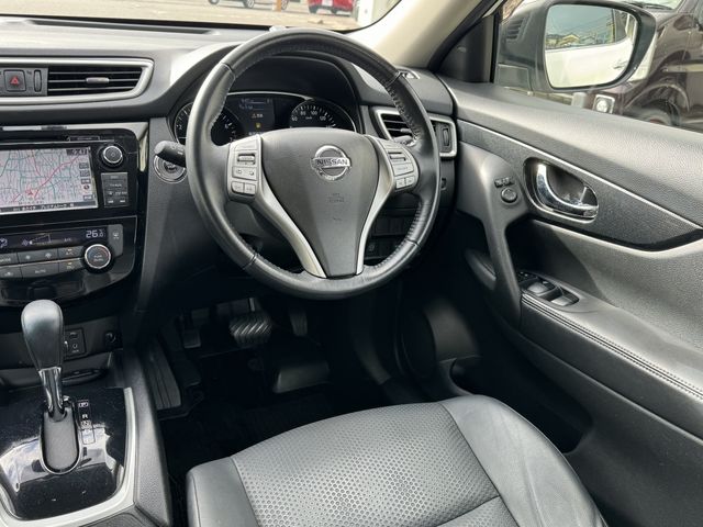 Nissan X-TRAIL 2014-03 192806-12