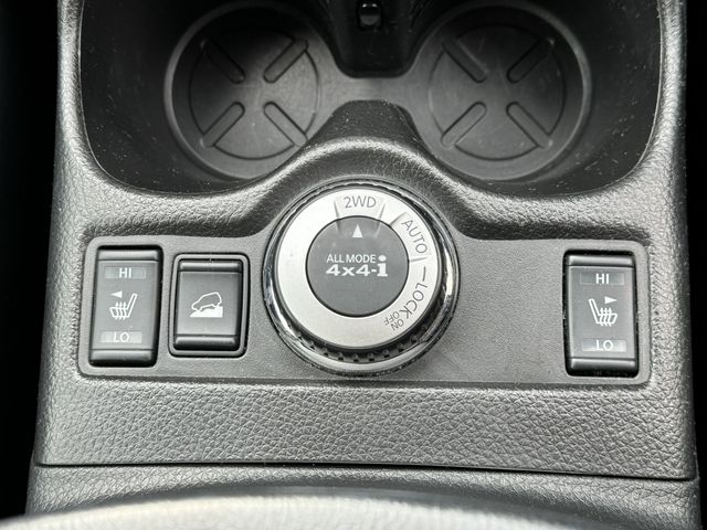 Nissan X-TRAIL 2014-03 192806-21