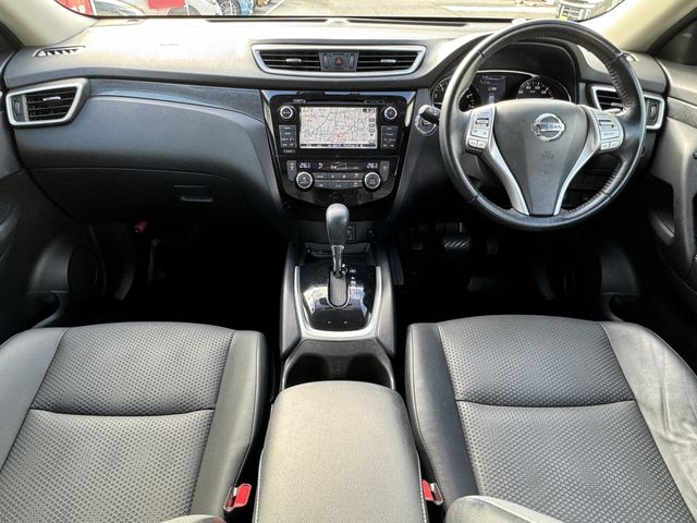 Nissan X-TRAIL 2014-03 192806-1