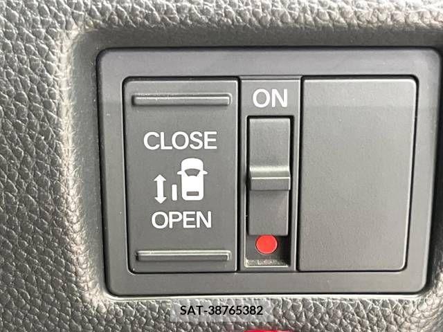 Honda N BOX 2020-06 364476-7