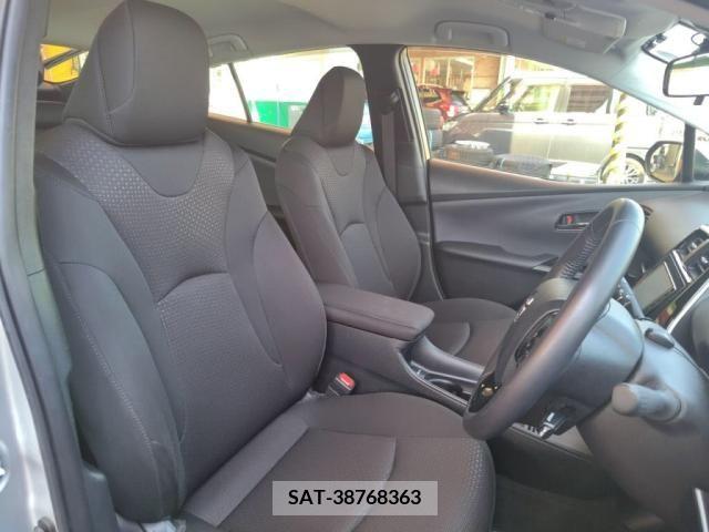 Toyota PRIUS 2019-04 253327-20