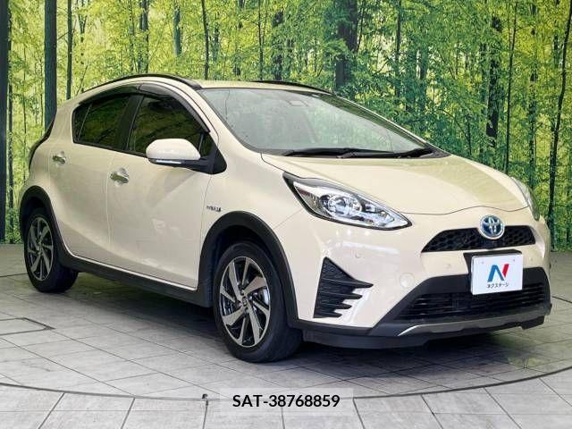 Toyota AQUA 2019-09 260582-16