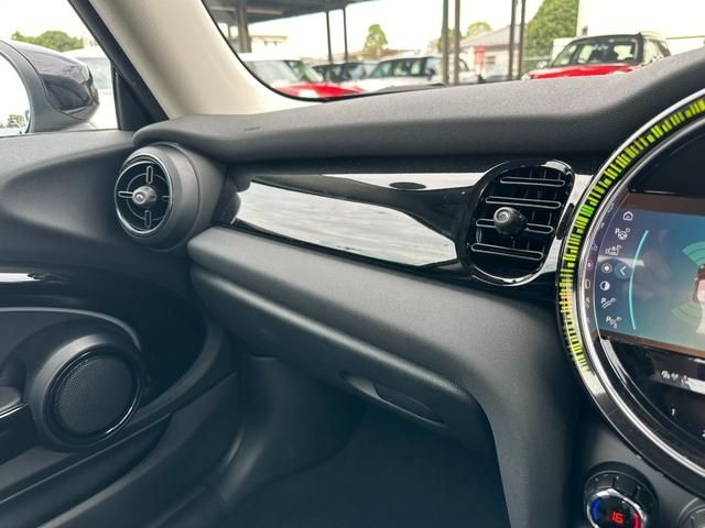 Bmw MINI 2022-11 12353-26