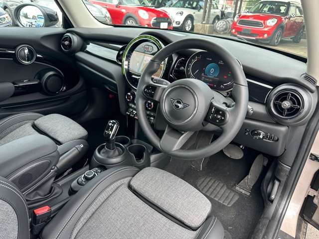 Bmw MINI 2022-11 12353-1