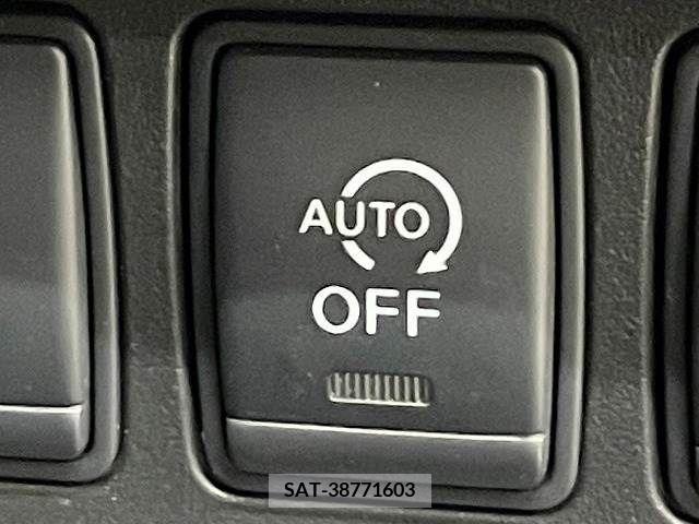 Nissan JUKE 2015-11 243179-6