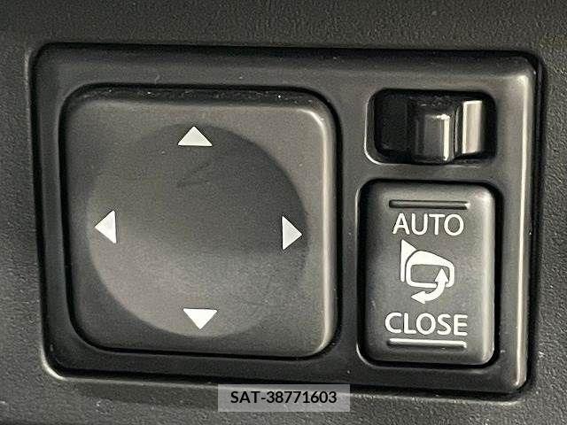 Nissan JUKE 2015-11 243179-15