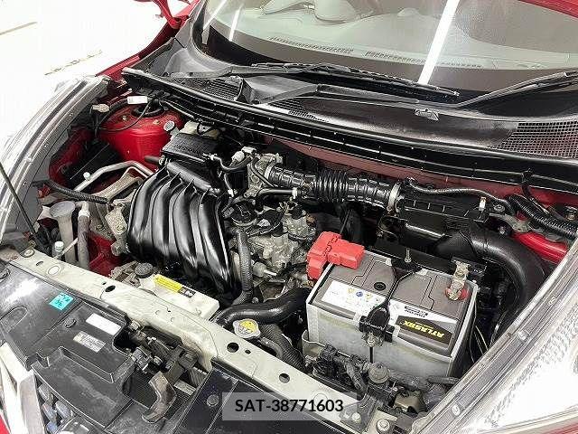 Nissan JUKE 2015-11 243179-13