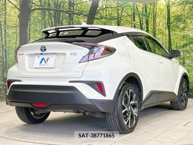 Toyota C-HR 2017-03 322961-17