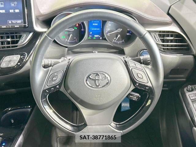 Toyota C-HR 2017-03 322961-8