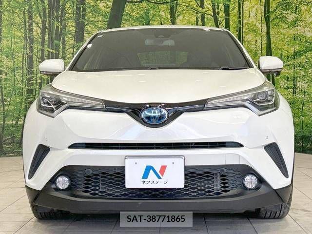 Toyota C-HR 2017-03 322961-14