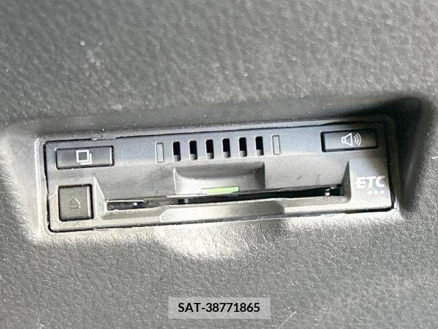 Toyota C-HR 2017-03 322961-4