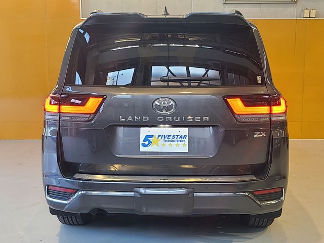 Toyota LAND CRUISER 2021-12 192038-7