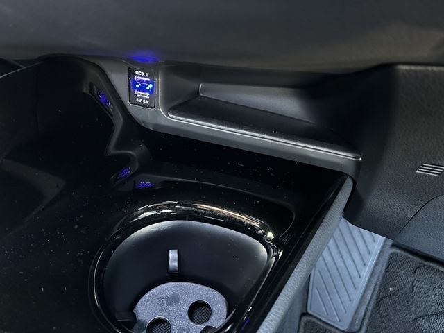 Toyota C-HR 2019-07 24024-23