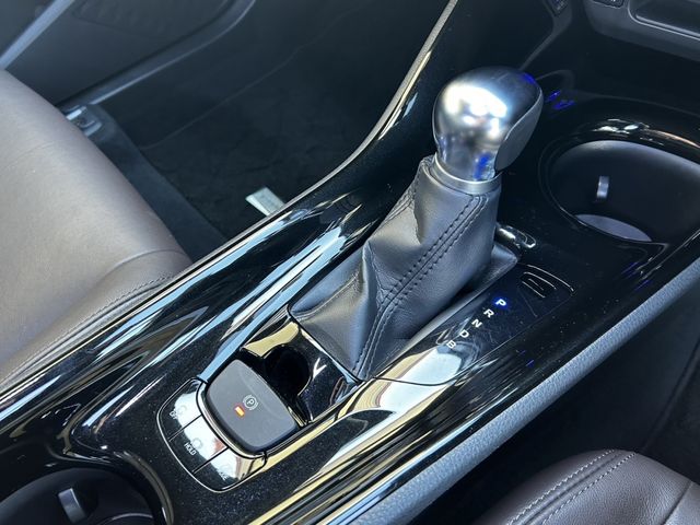 Toyota C-HR 2019-07 24024-21
