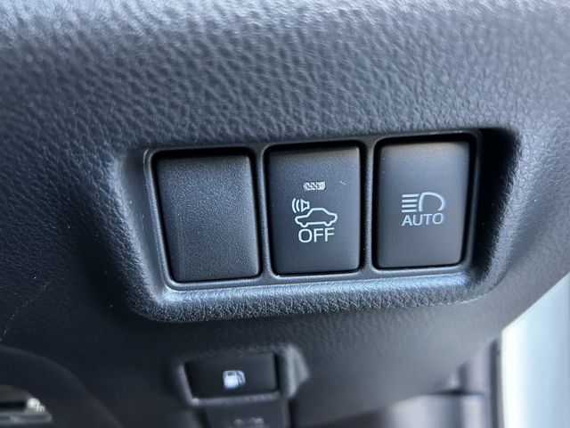 Toyota C-HR 2019-07 24024-19