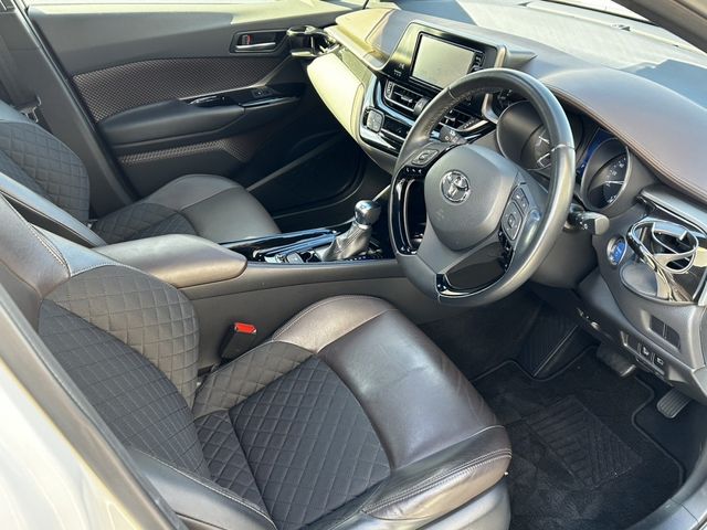 Toyota C-HR 2019-07 24024-10
