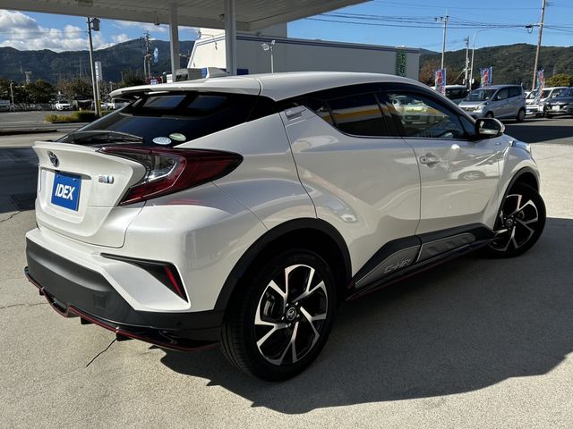 Toyota C-HR 2019-07 24024-1