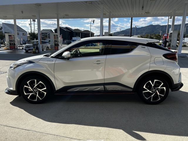 Toyota C-HR 2019-07 24024-7