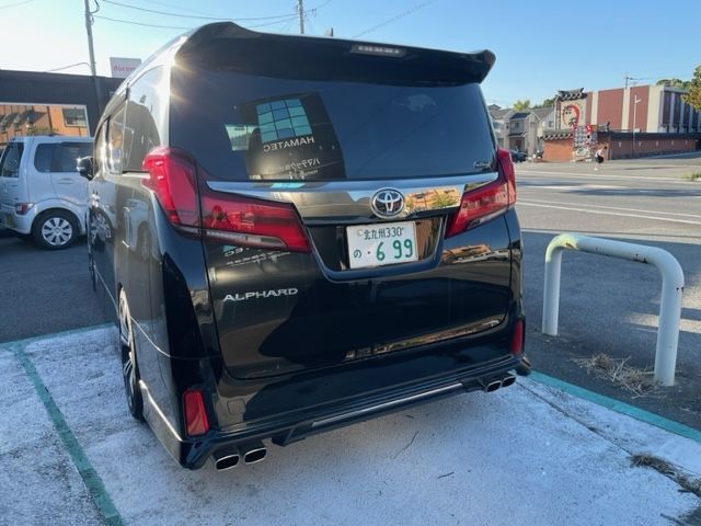 Toyota ALPHARD 2021-12 182700-1