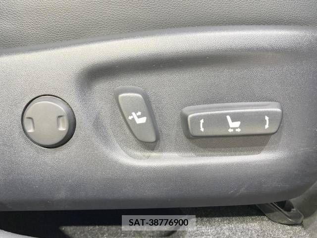 Toyota PRIUS 2015-08 366445-4