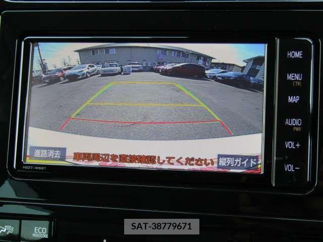 Toyota PRIUS 2021-02 221498-11