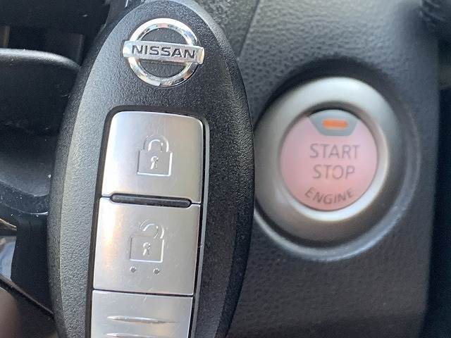Nissan JUKE 2010-09 190893-5