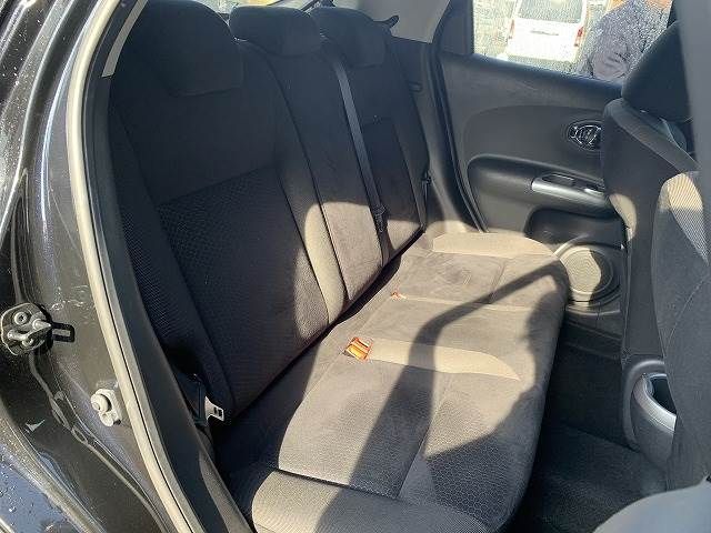 Nissan JUKE 2010-09 190893-8