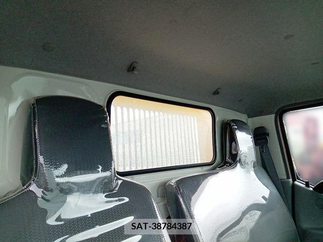 Hino DUTRO 2021-08 267758-13