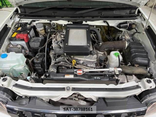 Suzuki JIMNY 2018-02 306143-18