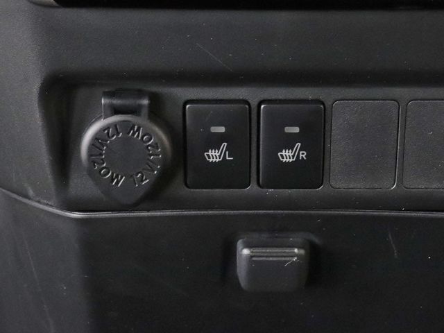 Toyota ROOMY 2018-12 184865-12