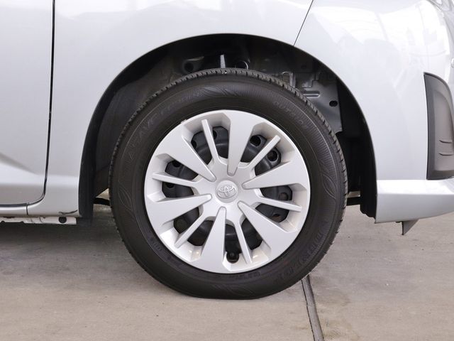 Toyota ROOMY 2018-12 184865-3