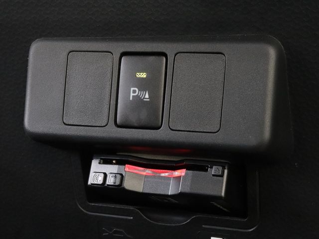 Toyota ROOMY 2018-12 184865-15