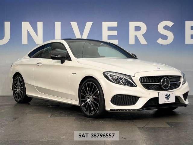 Amg C-CLASS 2017-05 319392-13