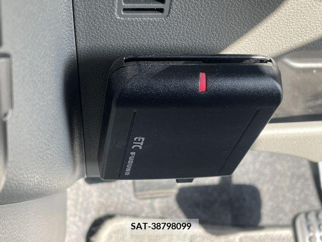 Daihatsu MOVE CONTE 2014-07 230887-14